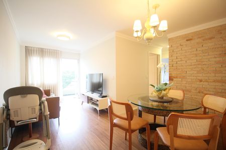 Sala de apartamento à venda com 3 quartos, 74m² em Vila Progredior, São Paulo