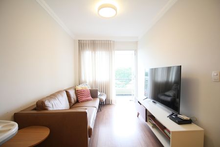 Apartamento à venda com 74m², 3 quartos e 1 vagaSala