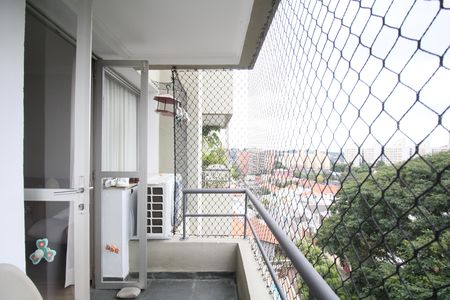 varanda Sala de apartamento à venda com 3 quartos, 74m² em Vila Progredior, São Paulo
