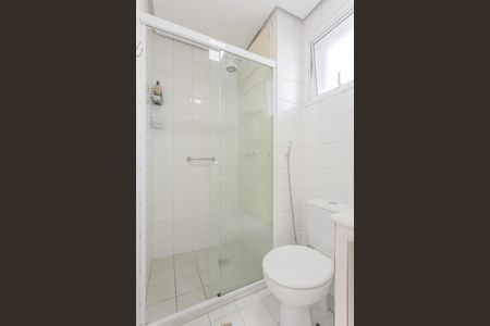 Apartamento para alugar com 50m², 2 quartos e 1 vaga Apartamento para alugar com 50m², 2 quartos e 1 vagaBanheiro da Suíte 1