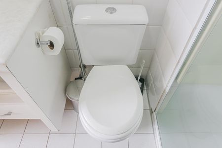 Apartamento para alugar com 50m², 2 quartos e 1 vaga Apartamento para alugar com 50m², 2 quartos e 1 vagaBanheiro da Suíte 2
