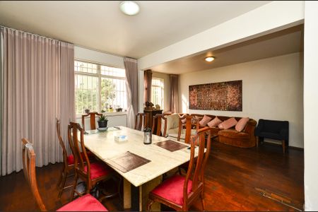 Apartamento à venda com 4 quartos, 160m² em Coracao de Jesus, Belo Horizonte