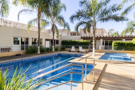 Apartamento à venda com 72m², 3 quartos e 1 vagaÁrea comum - Piscina