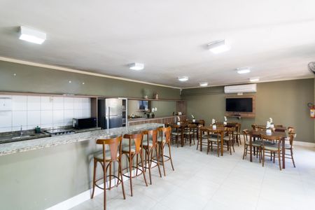 Apartamento à venda com 72m², 3 quartos e 1 vagaÁrea comum - Salão de festas