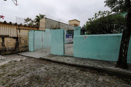 Casa para alugar com 120m², 2 quartos e 2 vagasFachada