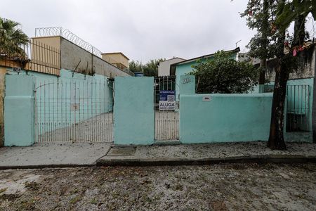 Casa para alugar com 120m², 2 quartos e 2 vagasFachada