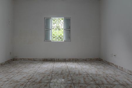 Casa para alugar com 120m², 2 quartos e 2 vagasQuarto 2