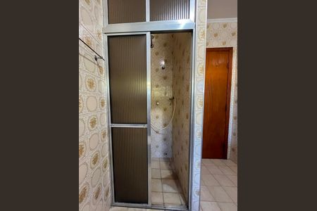Casa à venda com 210m², 4 quartos e 3 vagasBanheiro