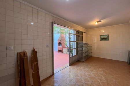 Casa à venda com 210m², 4 quartos e 3 vagasDespensa