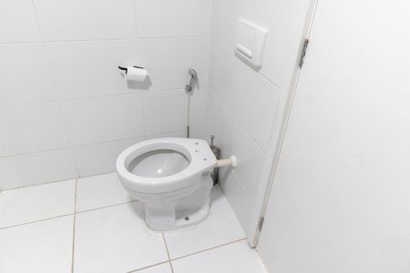 Apartamento para alugar com 57m², 2 quartos e 1 vaga Apartamento para alugar com 57m², 2 quartos e 1 vagaBanheiro