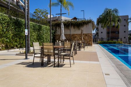 Área comum - Piscina de apartamento para alugar com 2 quartos, 57m² em Campo Grande, Rio de Janeiro