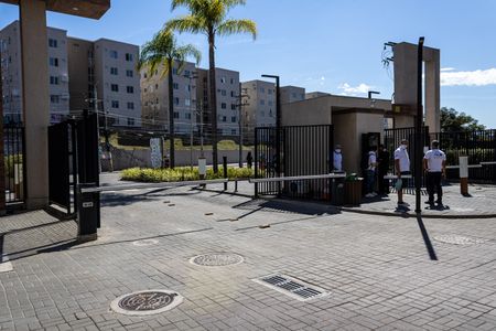 Apartamento para alugar com 57m², 2 quartos e 1 vaga Apartamento para alugar com 57m², 2 quartos e 1 vagaFachada e portaria