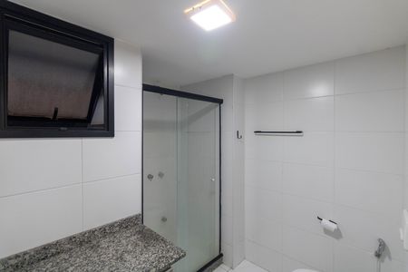 Banheiro de apartamento para alugar com 2 quartos, 57m² em Campo Grande, Rio de Janeiro