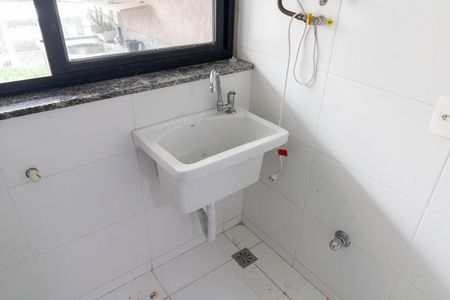 Apartamento para alugar com 57m², 2 quartos e 1 vaga Apartamento para alugar com 57m², 2 quartos e 1 vagaCozinha e Área de Serviço