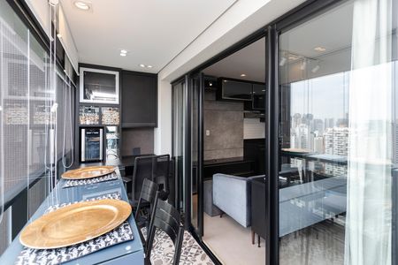 Studio à venda com 39m², 1 quarto e 1 vagaVaranda