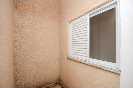 Apartamento para alugar com 60m², 2 quartos e sem vaga Apartamento para alugar com 60m², 2 quartos e sem vagaÁrea de Serviço