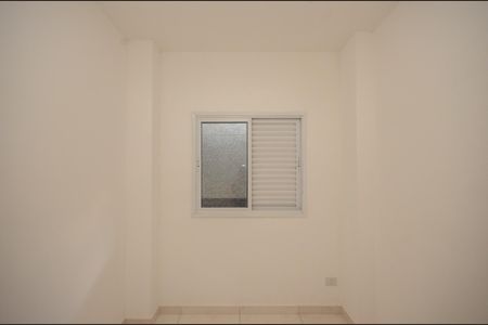 Quarto 1 de apartamento para alugar com 2 quartos, 60m² em Jardim Mangalot, São Paulo