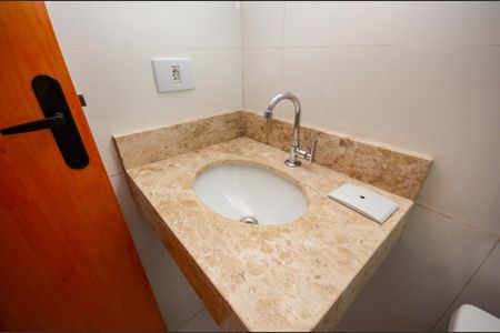 Apartamento para alugar com 60m², 2 quartos e sem vaga Apartamento para alugar com 60m², 2 quartos e sem vagaBanheiro