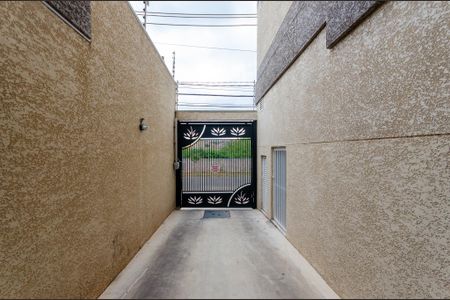 Área comum de apartamento para alugar com 2 quartos, 60m² em Jardim Mangalot, São Paulo