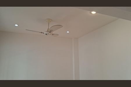 Apartamento à venda com 60m², 2 quartos e 1 vaga
