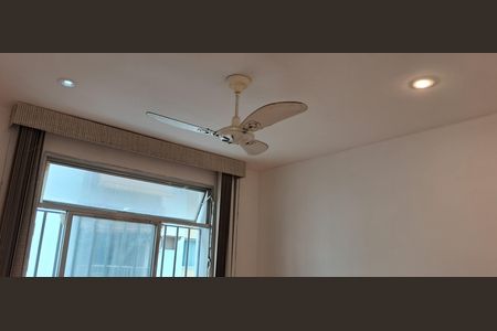 Apartamento à venda com 60m², 2 quartos e 1 vaga