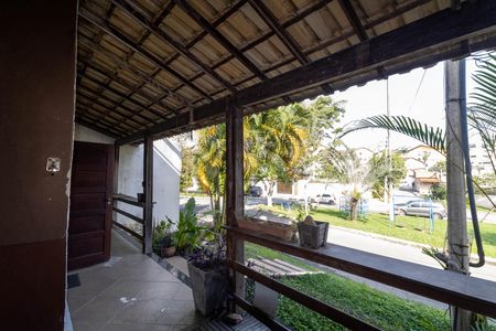 Casa para alugar com 200m², 2 quartos e sem vaga Casa para alugar com 200m², 2 quartos e sem vagaVaranda