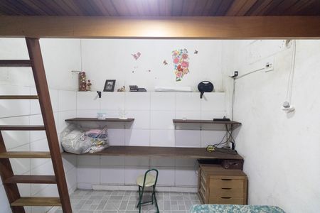 Casa para alugar com 200m², 2 quartos e sem vaga Casa para alugar com 200m², 2 quartos e sem vagaQuarto 1