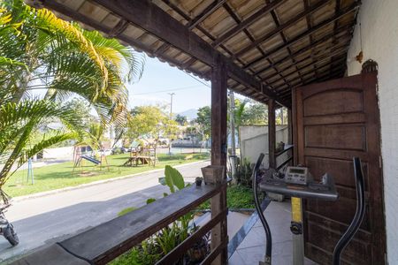 Casa para alugar com 200m², 2 quartos e sem vaga Casa para alugar com 200m², 2 quartos e sem vagaVaranda