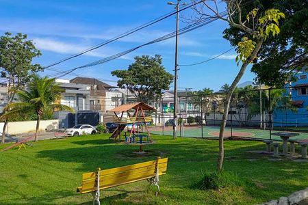 Casa para alugar com 200m², 2 quartos e sem vaga Casa para alugar com 200m², 2 quartos e sem vagaÁrea comum - Playground