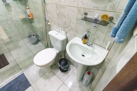 Casa para alugar com 200m², 2 quartos e sem vaga Casa para alugar com 200m², 2 quartos e sem vagaBanheiro Social