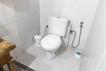 Casa para alugar com 200m², 2 quartos e sem vaga Casa para alugar com 200m², 2 quartos e sem vagaBanheiro do Quarto 2