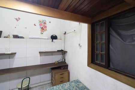 Casa para alugar com 200m², 2 quartos e sem vaga Casa para alugar com 200m², 2 quartos e sem vagaQuarto 1
