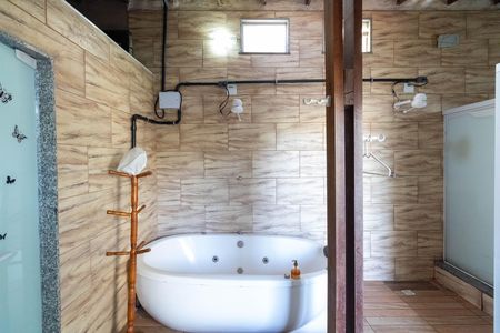 Casa para alugar com 200m², 2 quartos e sem vaga Casa para alugar com 200m², 2 quartos e sem vagaBanheiro do Quarto 2