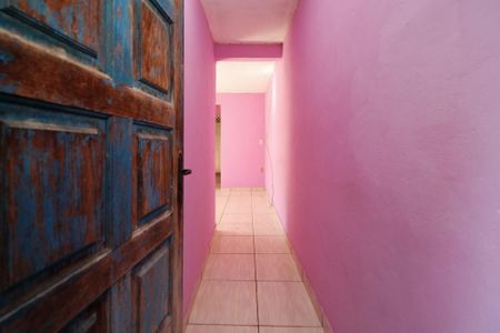 Entrada de casa para alugar com 1 quarto, 70m² em Parque Santa Teresa, Cotia