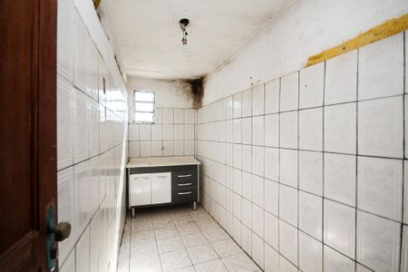 Cozinha de casa para alugar com 1 quarto, 70m² em Parque Santa Teresa, Cotia