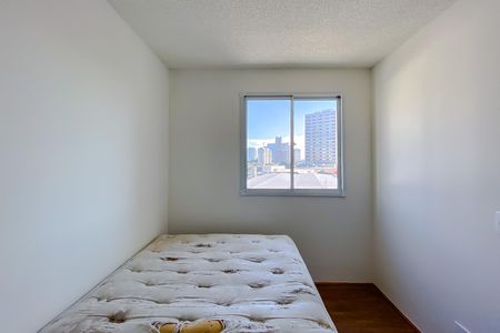 Suíte de apartamento para alugar com 1 quarto, 27m² em Parque Industrial Tomas Edson, São Paulo