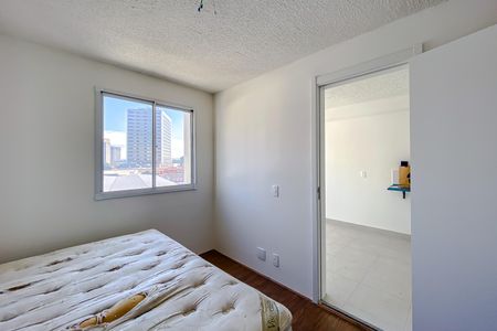 Suíte de apartamento para alugar com 1 quarto, 27m² em Parque Industrial Tomas Edson, São Paulo
