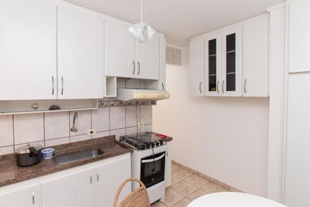 Casa à venda com 350m², 4 quartos e 2 vagas Casa à venda com 350m², 4 quartos e 2 vagasEdícula - Cozinha