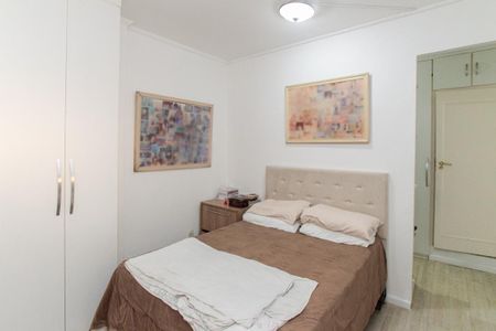 Casa à venda com 350m², 4 quartos e 2 vagas Casa à venda com 350m², 4 quartos e 2 vagasSuíte 1