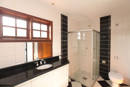 Casa à venda com 405m², 3 quartos e 2 vagas