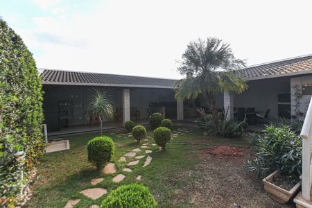 Casa à venda com 405m², 3 quartos e 2 vagas