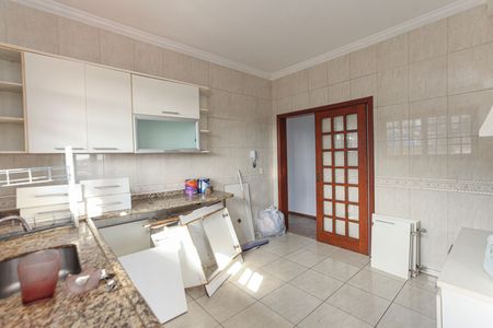 Casa à venda com 405m², 3 quartos e 2 vagas