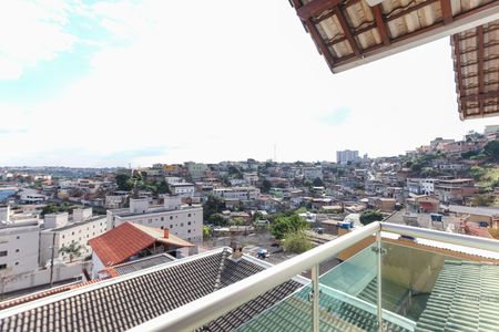 Casa à venda com 405m², 3 quartos e 2 vagas