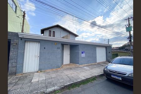 Casa à venda com 405m², 3 quartos e 2 vagas Casa à venda com 405m², 3 quartos e 2 vagasplaquinha instalada_25/06/2026-KYGA-3