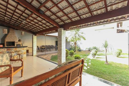 Casa à venda com 405m², 3 quartos e 2 vagas