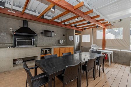 Apartamento à venda com 134m², 3 quartos e 2 vagas Apartamento à venda com 134m², 3 quartos e 2 vagasChurrasqueira