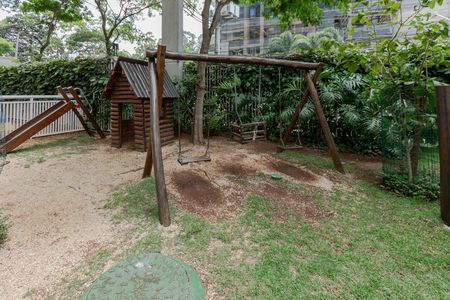 Apartamento à venda com 134m², 3 quartos e 2 vagas Apartamento à venda com 134m², 3 quartos e 2 vagasPlayground