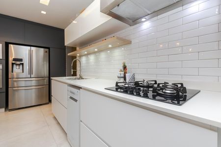 Apartamento à venda com 134m², 3 quartos e 2 vagas Apartamento à venda com 134m², 3 quartos e 2 vagasCozinha