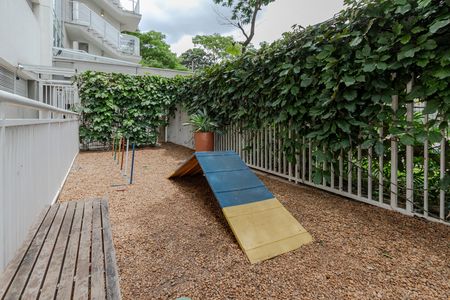 Apartamento à venda com 134m², 3 quartos e 2 vagas Apartamento à venda com 134m², 3 quartos e 2 vagasEspaço Pet