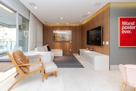Apartamento à venda com 134m², 3 quartos e 2 vagas Apartamento à venda com 134m², 3 quartos e 2 vagasSala